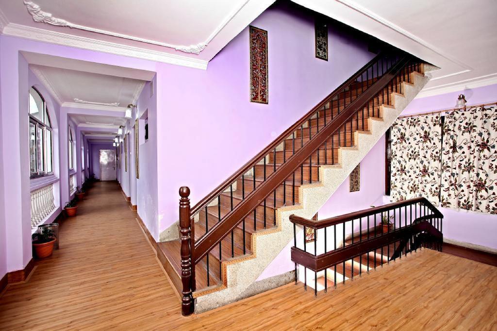 Hotel Ibni Kabeer ศรีนาการ์ ภายนอก รูปภาพ